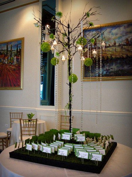 grapevine escort card table