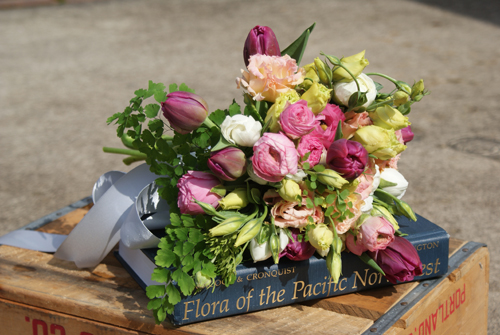 Anastasia Ehlers bridal bouquet of lisianthus, tulips and ranunculus